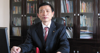 宏遠(yuǎn)化工不畏挫折 力求打造塑料助劑